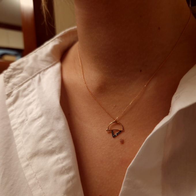 Black Diamond Figure of Helmet - Rose Gold Nekclace