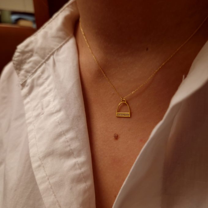 Diamond Stirrup - Yellow Gold Necklace